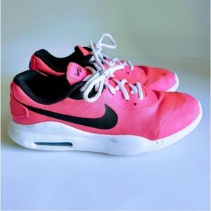 Nike Air Max Oketo Pink Blast Girls Big Kid. Size 5